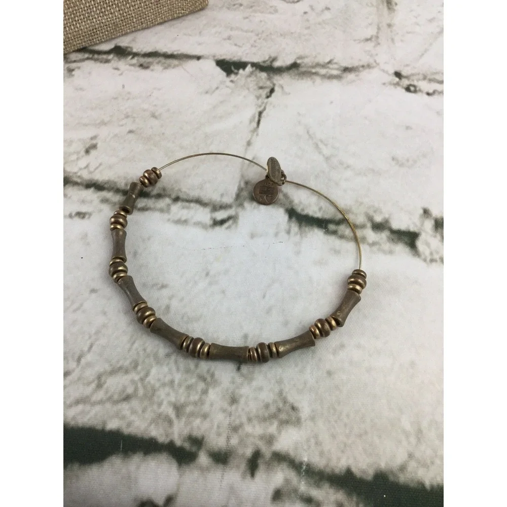 Alex & Ani Energy Bracelet‎ Brushed Gold Toned Bracelet